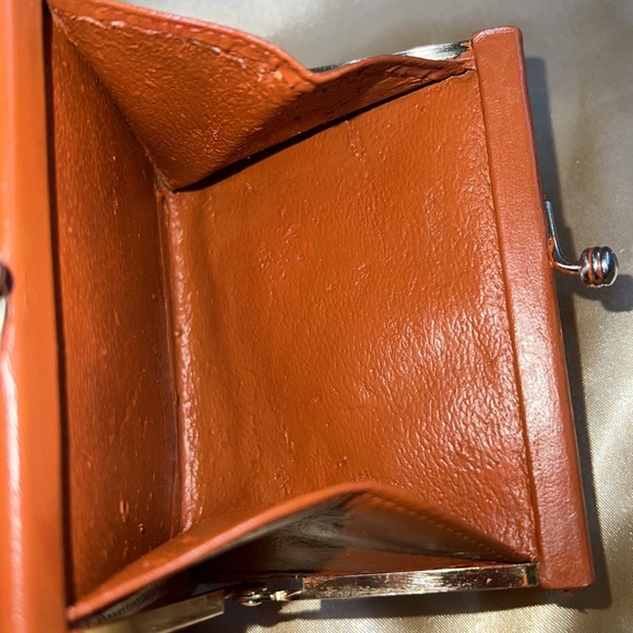 Vintage Dooney and Bourke Wallet - Picture 6 of 7